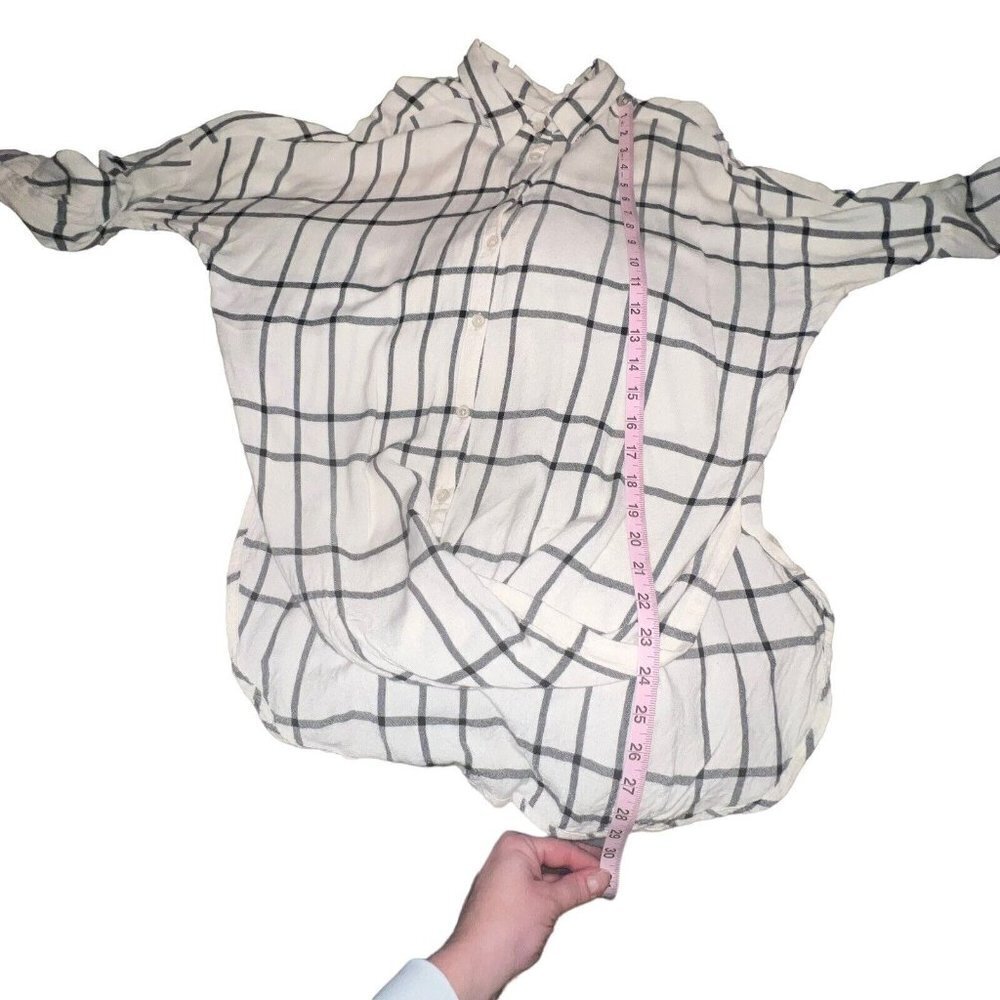 BDG WOMEN WHITE BLACK WINDOW PANE BUTTON FRONT TWIST FRONT FLANNEL BLOUSE SIZE S - Picture 5 of 9